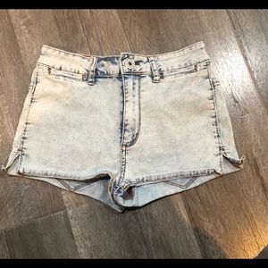 Lt blue bleached denim jeans size 1